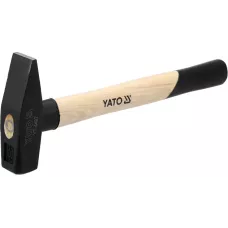 Молоток слесарный с деревянной ручкой  800гр "Yato"