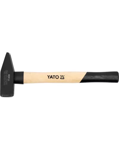 Молоток слесарный с деревянной ручкой 1500гр 