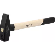 Молоток слесарный с деревянной ручкой  800гр "Yato"