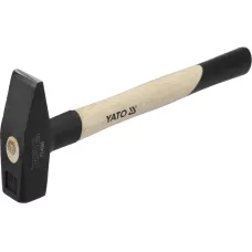Молоток слесарный с деревянной ручкой 1000гр "Yato"